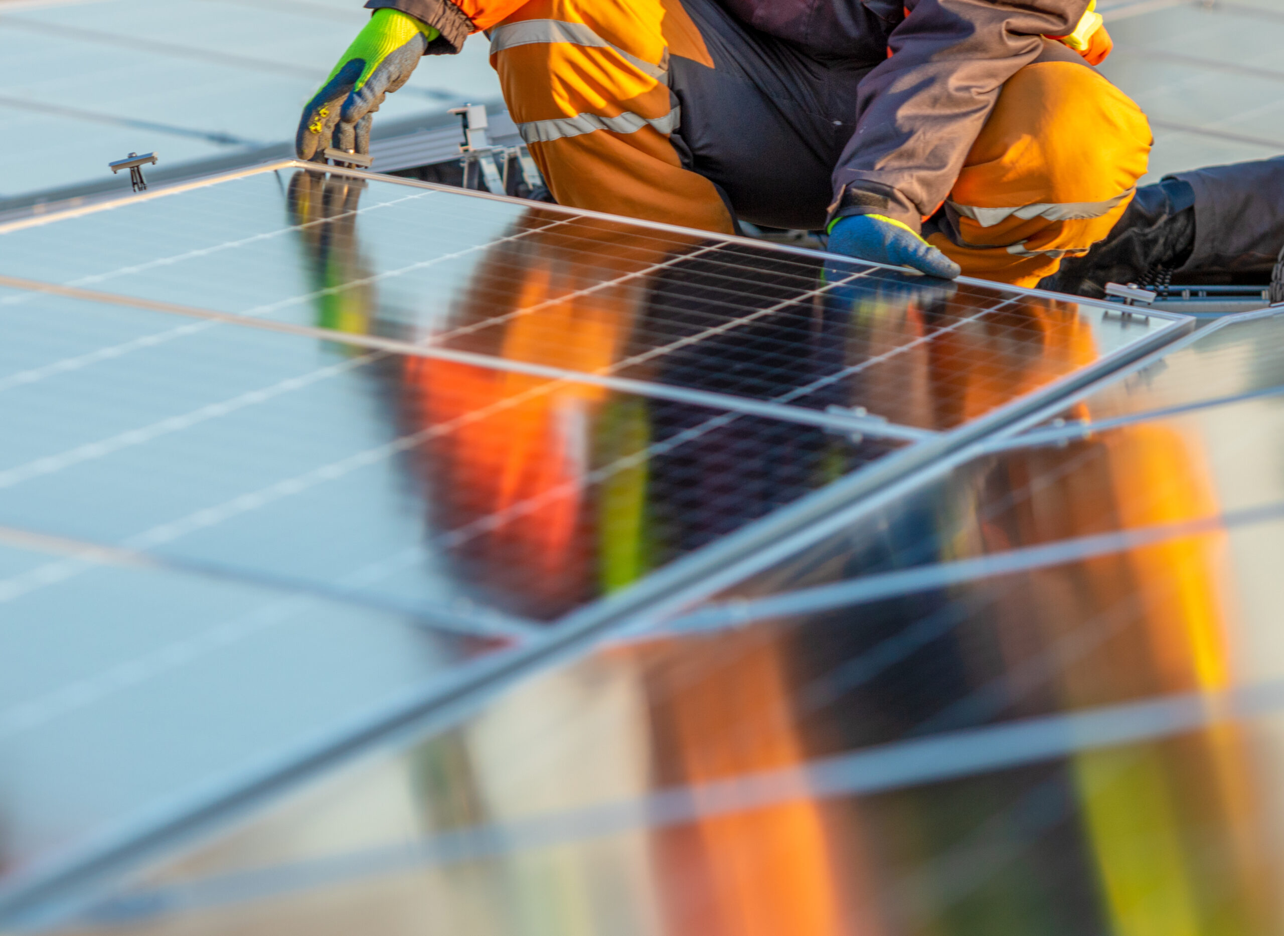 Commercial Solar PV for Rooftops, UK.